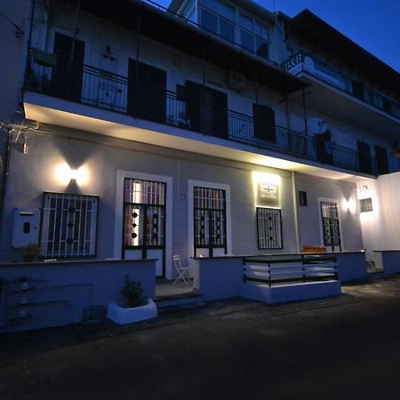 B&B Donna Marisa Pompei Ngoại thất bức ảnh